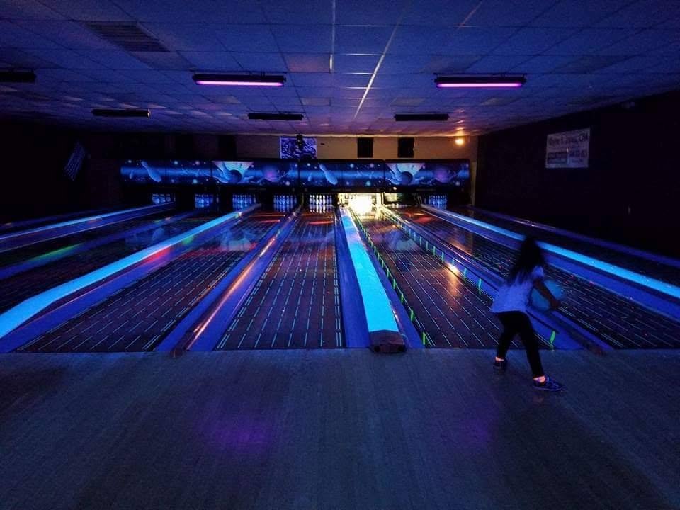 bowling lunar pic